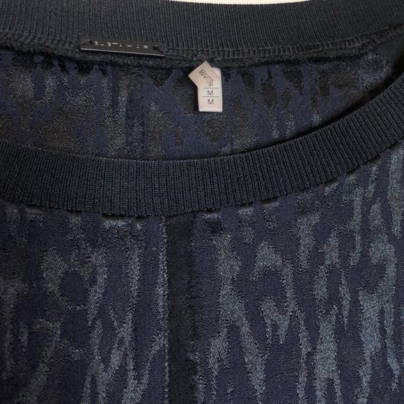 Elie Tahari Animal Print Jacquard Navy & Black Set - Picture 4 of 8